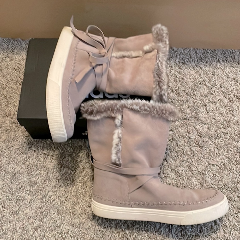Tom beige warm w8 boot with faux fur